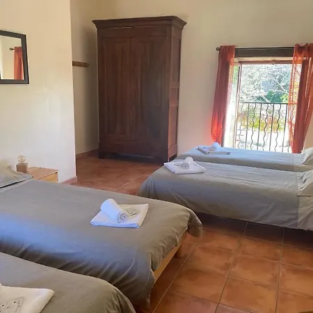 Tatil Evi Du Clos Ceze Art Saint-André-de-Roquepertuis